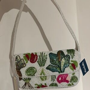 Beaded white veggie bag !!!